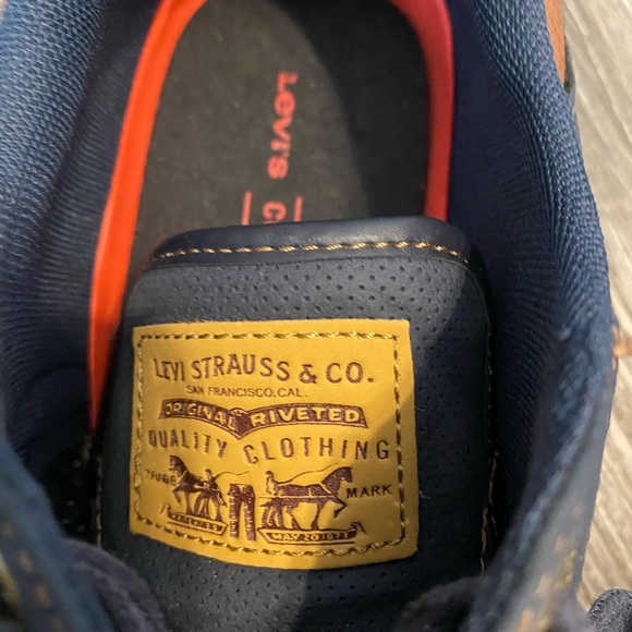 Levi’s shoes - Picture 5 of 7
